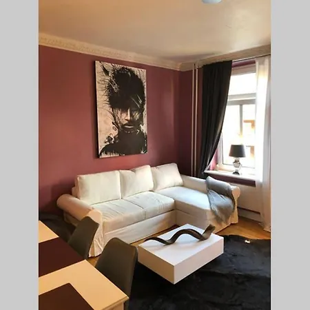 Ferienwohnung Perfekter Altbaucharme in zentraler Lage ! Kiel Exterior foto