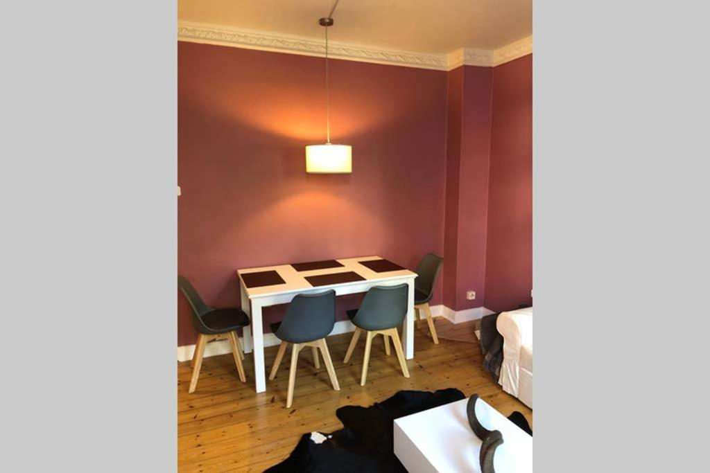 Apartment Perfekter Altbaucharme In Zentraler Lage ! Kiel